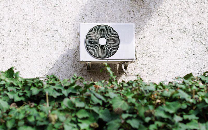 Cục nóng điều hòa có tác dụng tỏa nhiệt ra ngoài môi trường