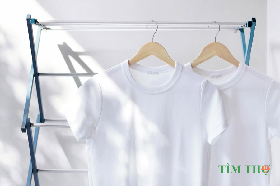 Cách giặt và bảo quản quần áo trắng đúng cách